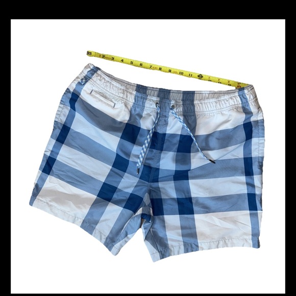 BURBERRY
Martin Ip Check Swim Short Sky Blue - Picture 4 of 5